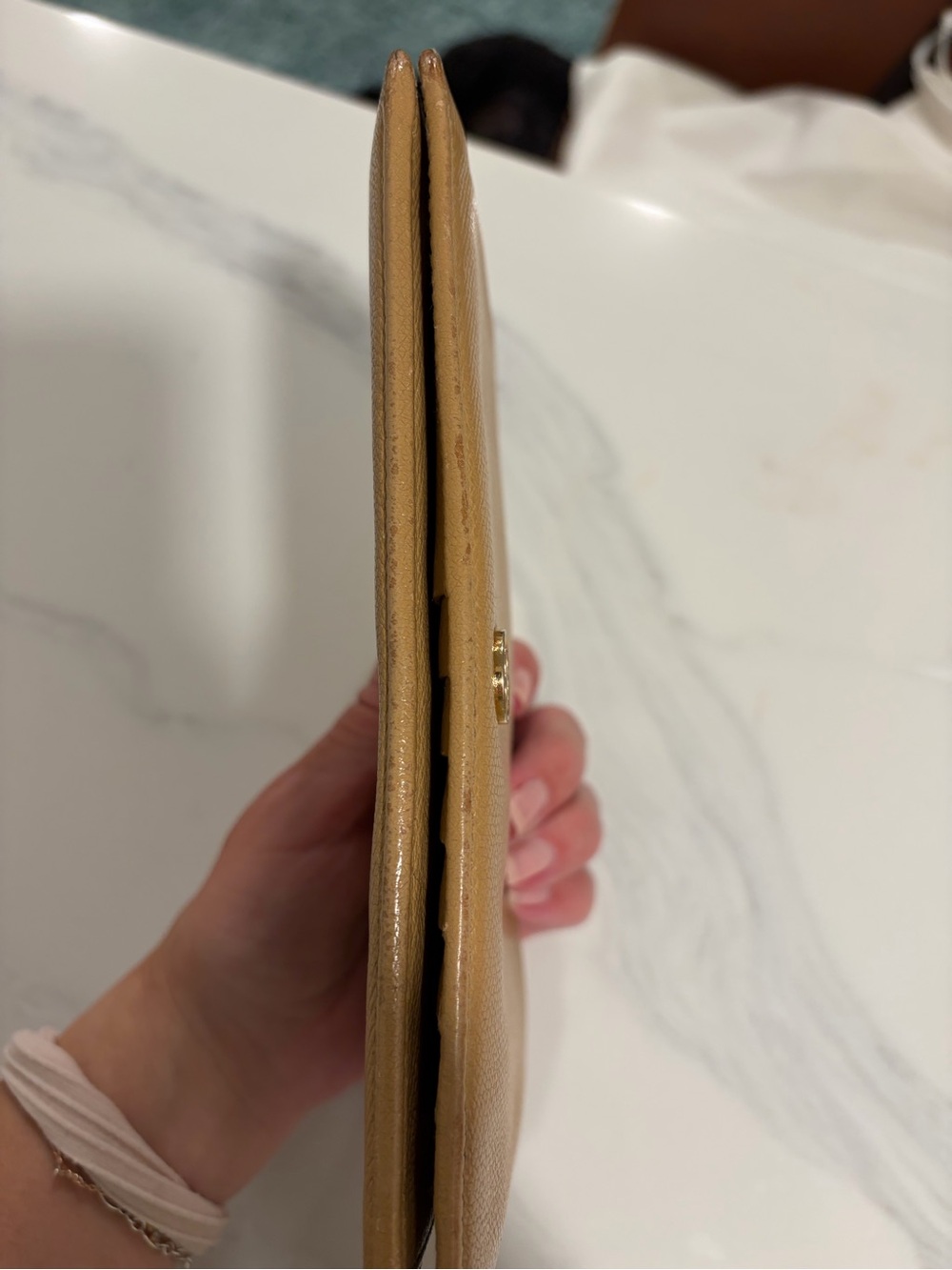 Chanel button bifold long wallet in Tan leather - Picture 5 of 16